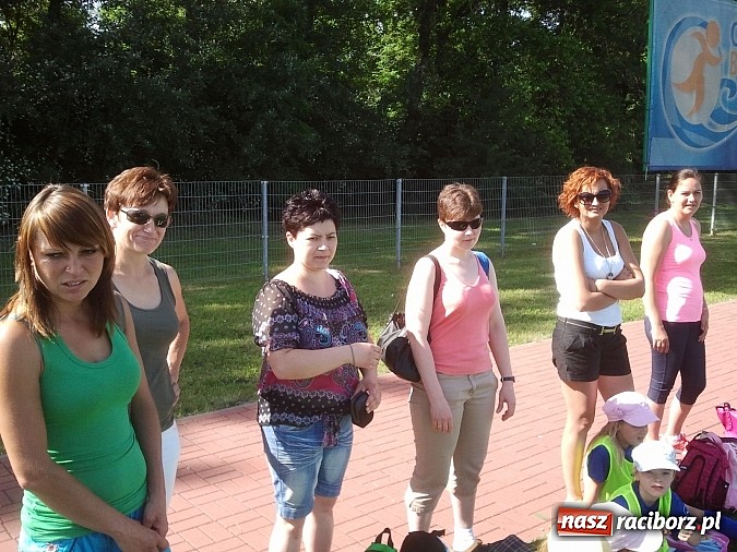 Zdjęcie w galerii na portalu naszraciborz.pl: Piłkarki z Pawłowa najlepsze w kraju. Jadą na zgrupowanie do Ajaxu Amsterdam wiadomości z regionu