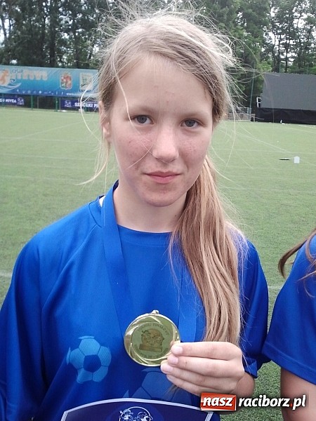 Zdjęcie w galerii na portalu naszraciborz.pl: Piłkarki z Pawłowa najlepsze w kraju. Jadą na zgrupowanie do Ajaxu Amsterdam wiadomości z regionu