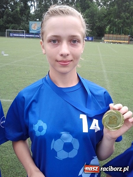 Zdjęcie w galerii na portalu naszraciborz.pl: Piłkarki z Pawłowa najlepsze w kraju. Jadą na zgrupowanie do Ajaxu Amsterdam wiadomości z regionu