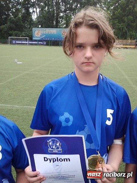 Zdjęcie w galerii na portalu naszraciborz.pl: Piłkarki z Pawłowa najlepsze w kraju. Jadą na zgrupowanie do Ajaxu Amsterdam wiadomości z regionu