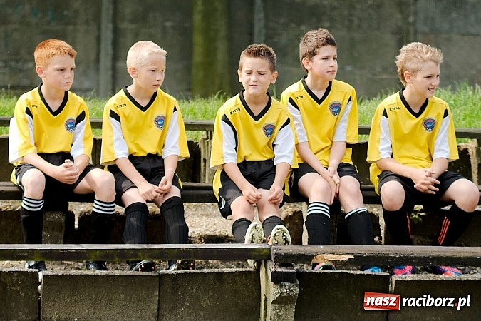 Zdjęcie w galerii na portalu naszraciborz.pl: Tworków Cup 2013: Dreszczowiec w finale. Puchar zostaje w Tworkowie wiadomości z regionu