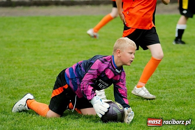 Zdjęcie w galerii na portalu naszraciborz.pl: Tworków Cup 2013: Dreszczowiec w finale. Puchar zostaje w Tworkowie wiadomości z regionu