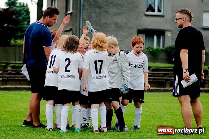 Zdjęcie w galerii na portalu naszraciborz.pl: Tworków Cup 2013: Dreszczowiec w finale. Puchar zostaje w Tworkowie wiadomości z regionu