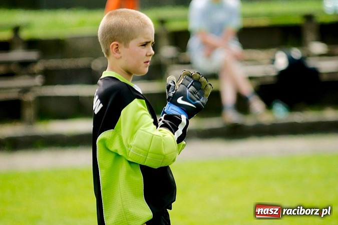 Zdjęcie w galerii na portalu naszraciborz.pl: Tworków Cup 2013: Dreszczowiec w finale. Puchar zostaje w Tworkowie wiadomości z regionu