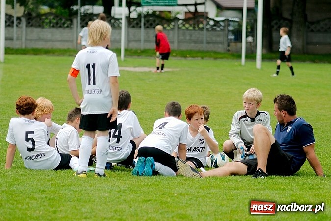 Zdjęcie w galerii na portalu naszraciborz.pl: Tworków Cup 2013: Dreszczowiec w finale. Puchar zostaje w Tworkowie wiadomości z regionu