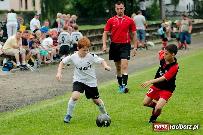 Zdjęcie w galerii na portalu naszraciborz.pl: Tworków Cup 2013: Dreszczowiec w finale. Puchar zostaje w Tworkowie wiadomości z regionu