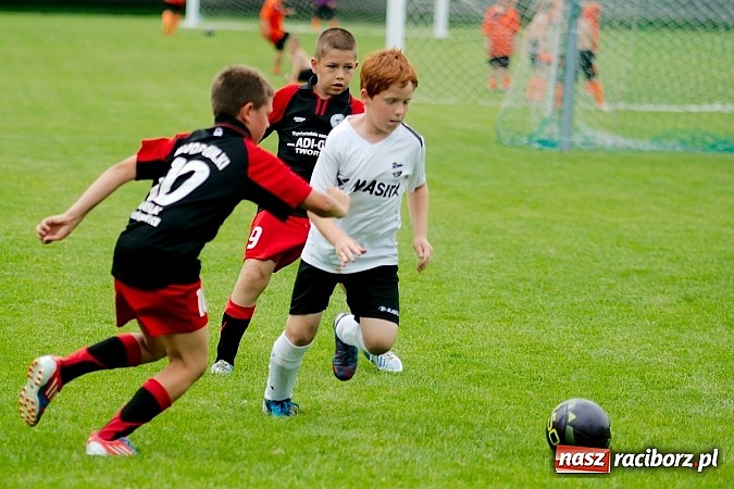 Zdjęcie w galerii na portalu naszraciborz.pl: Tworków Cup 2013: Dreszczowiec w finale. Puchar zostaje w Tworkowie wiadomości z regionu