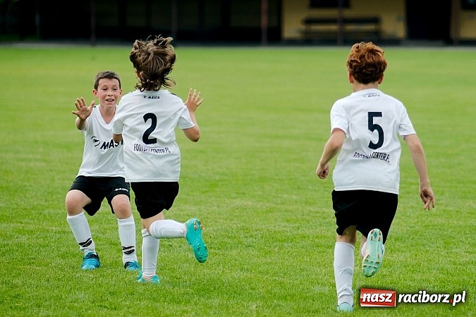 Zdjęcie w galerii na portalu naszraciborz.pl: Tworków Cup 2013: Dreszczowiec w finale. Puchar zostaje w Tworkowie wiadomości z regionu