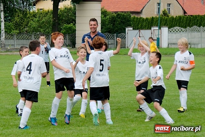 Zdjęcie w galerii na portalu naszraciborz.pl: Tworków Cup 2013: Dreszczowiec w finale. Puchar zostaje w Tworkowie wiadomości z regionu