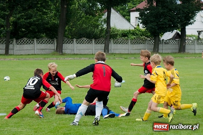 Zdjęcie w galerii na portalu naszraciborz.pl: Tworków Cup 2013: Dreszczowiec w finale. Puchar zostaje w Tworkowie wiadomości z regionu