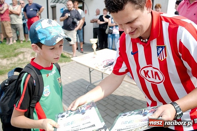 Zdjęcie w galerii na portalu naszraciborz.pl: Tworków Cup 2013: Dreszczowiec w finale. Puchar zostaje w Tworkowie wiadomości z regionu