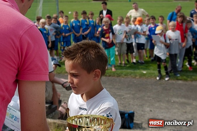 Zdjęcie w galerii na portalu naszraciborz.pl: Tworków Cup 2013: Dreszczowiec w finale. Puchar zostaje w Tworkowie wiadomości z regionu