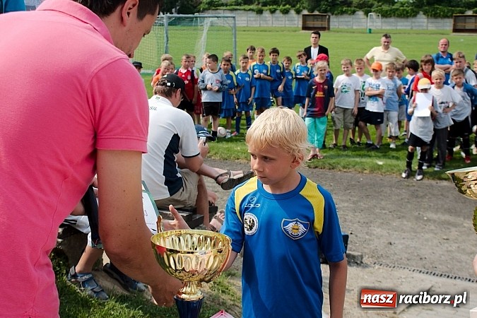 Zdjęcie w galerii na portalu naszraciborz.pl: Tworków Cup 2013: Dreszczowiec w finale. Puchar zostaje w Tworkowie wiadomości z regionu