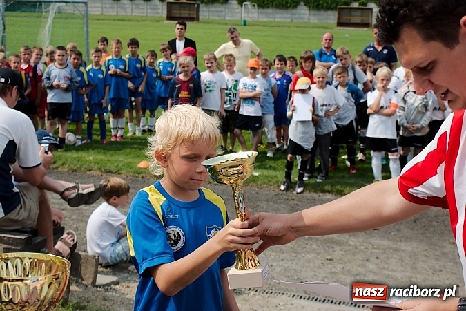 Zdjęcie w galerii na portalu naszraciborz.pl: Tworków Cup 2013: Dreszczowiec w finale. Puchar zostaje w Tworkowie wiadomości z regionu