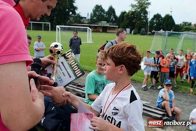 Zdjęcie w galerii na portalu naszraciborz.pl: Tworków Cup 2013: Dreszczowiec w finale. Puchar zostaje w Tworkowie wiadomości z regionu