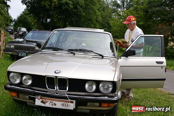Zdjęcie w galerii na portalu naszraciborz.pl: Rekordowy zlot w Zabełkowie. Sto pojazdów wiadomości z regionu