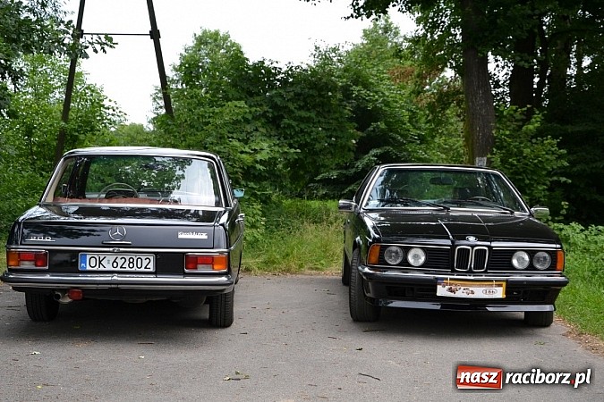 Zdjęcie w galerii na portalu naszraciborz.pl: Rekordowy zlot w Zabełkowie. Sto pojazdów wiadomości z regionu