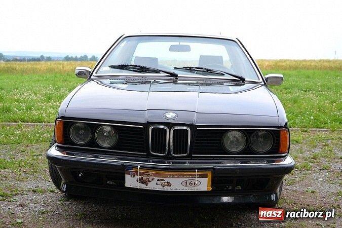 Zdjęcie w galerii na portalu naszraciborz.pl: Rekordowy zlot w Zabełkowie. Sto pojazdów wiadomości z regionu