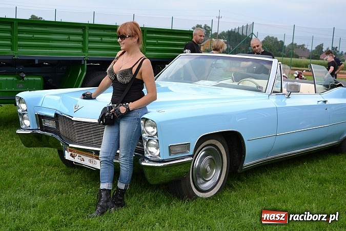 Zdjęcie w galerii na portalu naszraciborz.pl: Rekordowy zlot w Zabełkowie. Sto pojazdów wiadomości z regionu