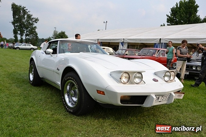 Zdjęcie w galerii na portalu naszraciborz.pl: Rekordowy zlot w Zabełkowie. Sto pojazdów wiadomości z regionu