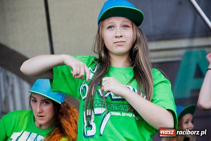 Zdjęcie w galerii na portalu naszraciborz.pl: Dni Raciborza - występy artystyczne na Rynku wiadomości z regionu