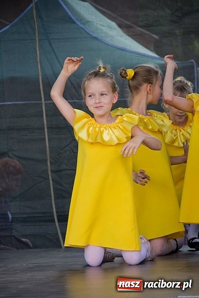 Zdjęcie w galerii na portalu naszraciborz.pl: Dni Raciborza - występy artystyczne na Rynku wiadomości z regionu