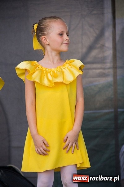 Zdjęcie w galerii na portalu naszraciborz.pl: Dni Raciborza - występy artystyczne na Rynku wiadomości z regionu