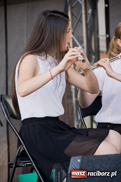 Zdjęcie w galerii na portalu naszraciborz.pl: Dni Raciborza - występy artystyczne na Rynku wiadomości z regionu