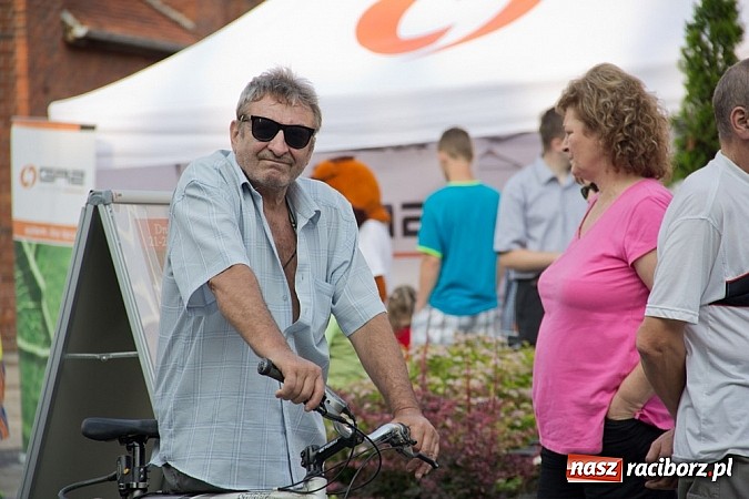 Zdjęcie w galerii na portalu naszraciborz.pl: Dni Raciborza - występy artystyczne na Rynku wiadomości z regionu