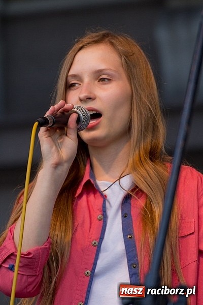 Zdjęcie w galerii na portalu naszraciborz.pl: Dni Raciborza - występy artystyczne na Rynku wiadomości z regionu
