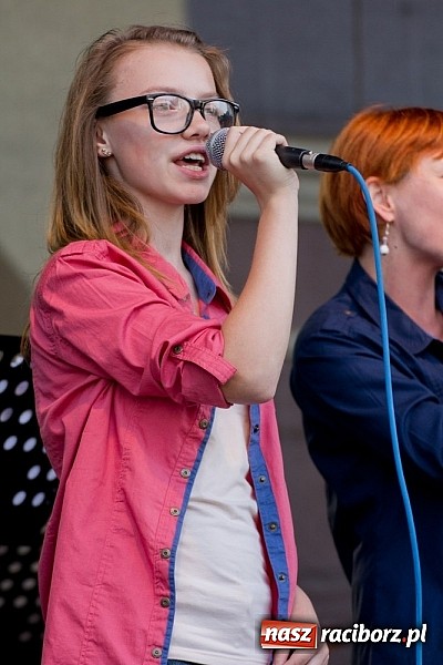 Zdjęcie w galerii na portalu naszraciborz.pl: Dni Raciborza - występy artystyczne na Rynku wiadomości z regionu