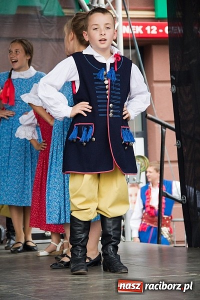 Zdjęcie w galerii na portalu naszraciborz.pl: Dni Raciborza - występy artystyczne na Rynku wiadomości z regionu