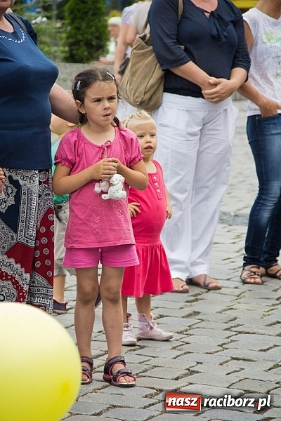 Zdjęcie w galerii na portalu naszraciborz.pl: Dni Raciborza - występy artystyczne na Rynku wiadomości z regionu