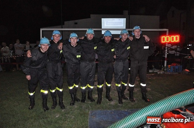 Zdjęcie w galerii na portalu naszraciborz.pl: Siódme Nocne Zawody Strażackie w Bolesławiu. Seria niespodzianek wiadomości z regionu