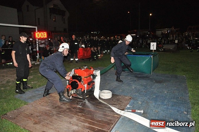 Zdjęcie w galerii na portalu naszraciborz.pl: Siódme Nocne Zawody Strażackie w Bolesławiu. Seria niespodzianek wiadomości z regionu
