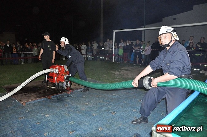 Zdjęcie w galerii na portalu naszraciborz.pl: Siódme Nocne Zawody Strażackie w Bolesławiu. Seria niespodzianek wiadomości z regionu