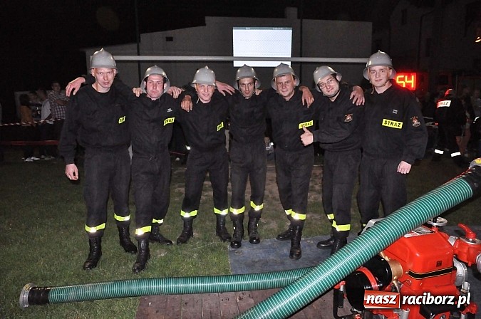 Zdjęcie w galerii na portalu naszraciborz.pl: Siódme Nocne Zawody Strażackie w Bolesławiu. Seria niespodzianek wiadomości z regionu