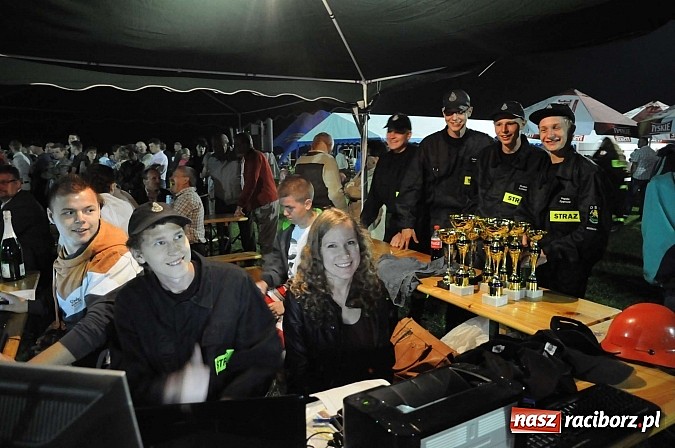 Zdjęcie w galerii na portalu naszraciborz.pl: Siódme Nocne Zawody Strażackie w Bolesławiu. Seria niespodzianek wiadomości z regionu