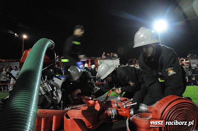 Zdjęcie w galerii na portalu naszraciborz.pl: Siódme Nocne Zawody Strażackie w Bolesławiu. Seria niespodzianek wiadomości z regionu