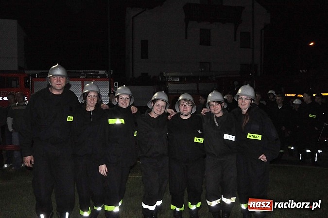Zdjęcie w galerii na portalu naszraciborz.pl: Siódme Nocne Zawody Strażackie w Bolesławiu. Seria niespodzianek wiadomości z regionu