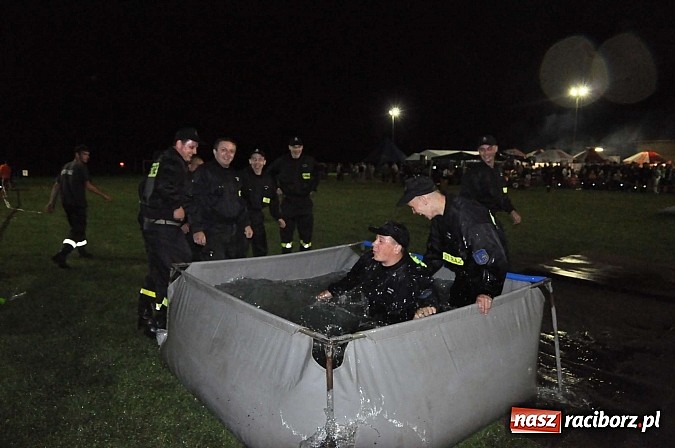 Zdjęcie w galerii na portalu naszraciborz.pl: Siódme Nocne Zawody Strażackie w Bolesławiu. Seria niespodzianek wiadomości z regionu