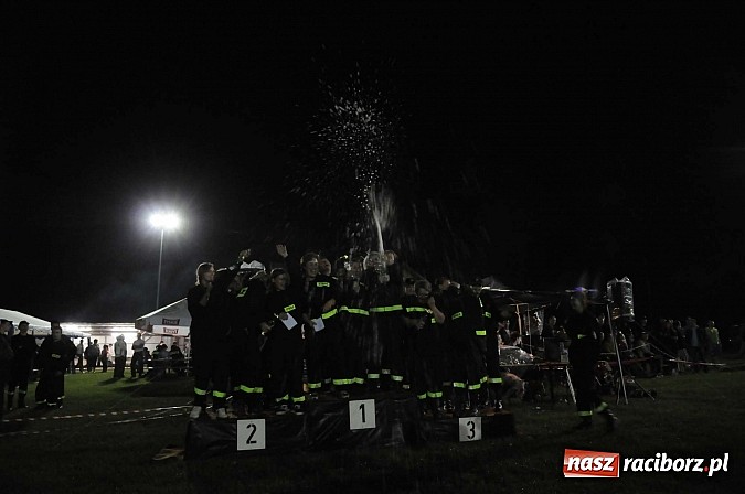 Zdjęcie w galerii na portalu naszraciborz.pl: Siódme Nocne Zawody Strażackie w Bolesławiu. Seria niespodzianek wiadomości z regionu