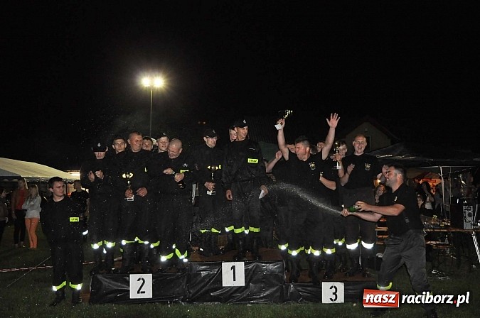 Zdjęcie w galerii na portalu naszraciborz.pl: Siódme Nocne Zawody Strażackie w Bolesławiu. Seria niespodzianek wiadomości z regionu