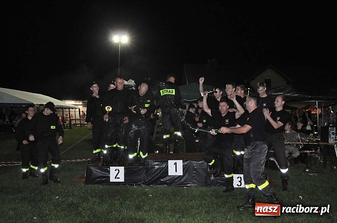 Zdjęcie w galerii na portalu naszraciborz.pl: Siódme Nocne Zawody Strażackie w Bolesławiu. Seria niespodzianek wiadomości z regionu
