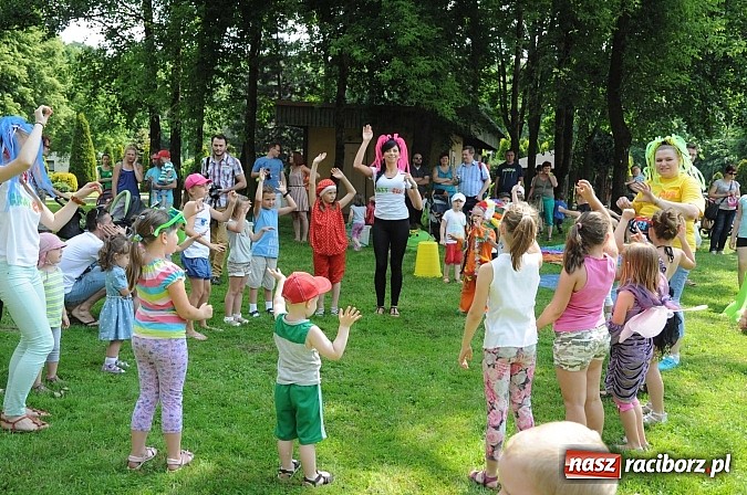 Zdjęcie w galerii na portalu naszraciborz.pl: Bajkowy las - moc rodzinnej zabawy w Oborze wiadomości z regionu