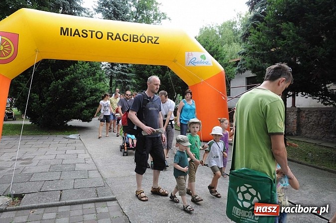 Zdjęcie w galerii na portalu naszraciborz.pl: Bajkowy las - moc rodzinnej zabawy w Oborze wiadomości z regionu