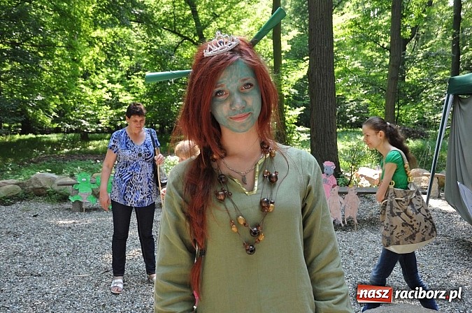 Zdjęcie w galerii na portalu naszraciborz.pl: Bajkowy las - moc rodzinnej zabawy w Oborze wiadomości z regionu