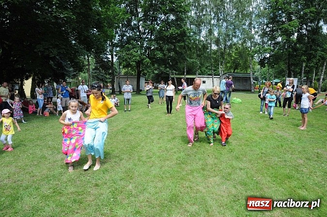 Zdjęcie w galerii na portalu naszraciborz.pl: Bajkowy las - moc rodzinnej zabawy w Oborze wiadomości z regionu