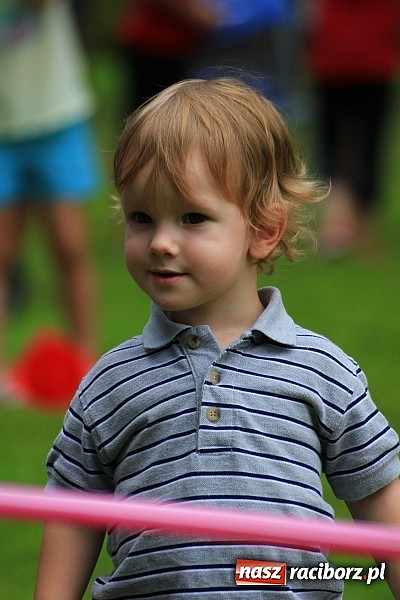 Zdjęcie w galerii na portalu naszraciborz.pl: Bajkowy las - moc rodzinnej zabawy w Oborze wiadomości z regionu