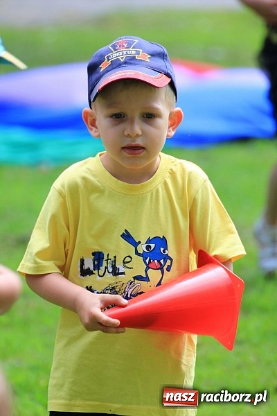 Zdjęcie w galerii na portalu naszraciborz.pl: Bajkowy las - moc rodzinnej zabawy w Oborze wiadomości z regionu